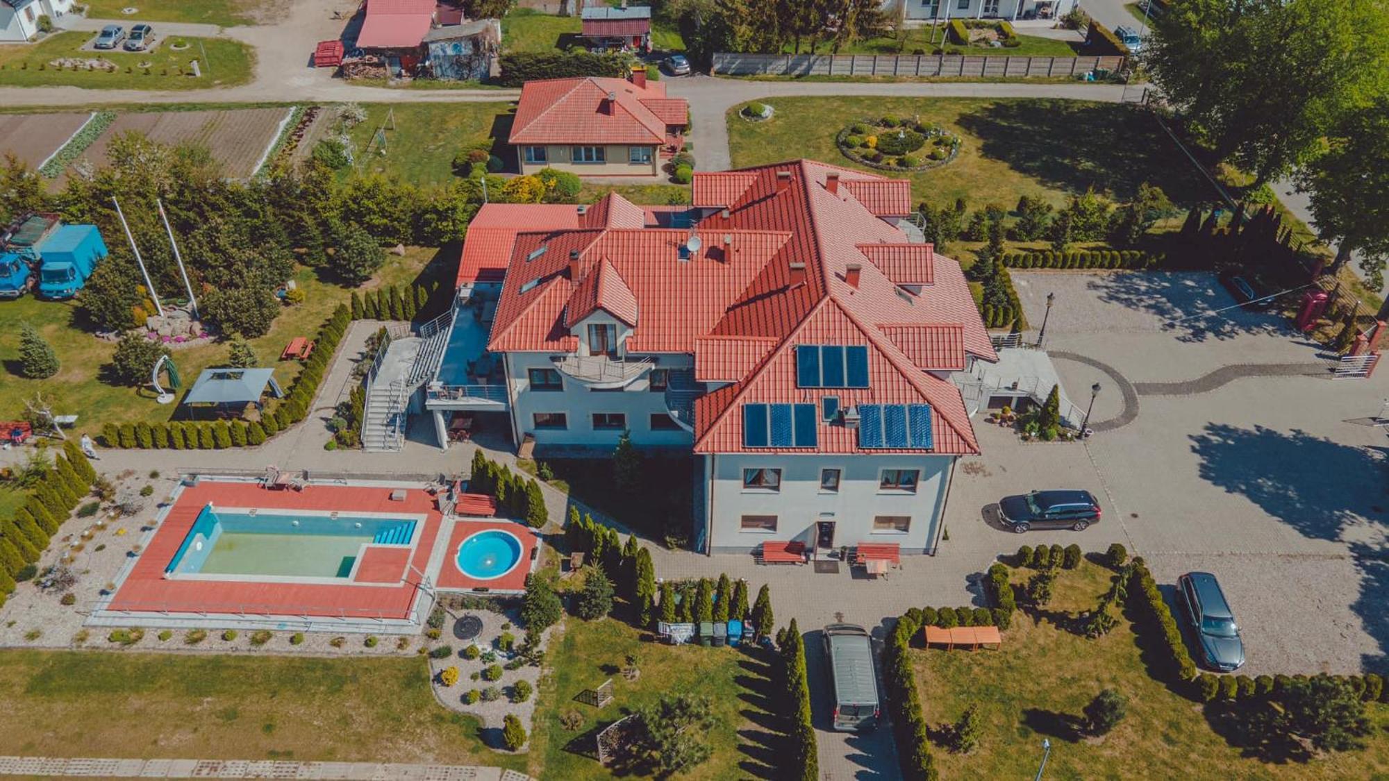 Hotel Nad Morzem- Art-Pension Swierzno ภายนอก รูปภาพ
